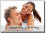 Schoene weisse Zaehne mit Bleaching (Zahnaufhellung) und Komposit-Fuellungen (©Yuri Arcurs - Fotolia.com)
