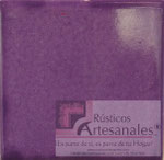 <img src="azulejo-liso-talavera.jpg" alt="Azulejo artesanal tipo Talavera Mexicano Petarillo color Morado">