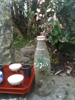 ごみの中には懐かしい1Lボトルも・・・