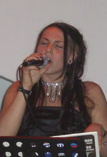 Christina Stur (vocal)