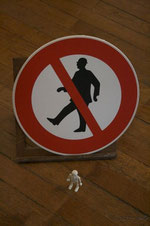Don't move!