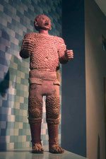 Escultura de terracota de Xipeh totec, de Coatlinchan.