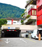Eingang zum Parkhaus von der Mürtschenstrasse her.