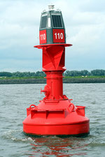 Fahrwassertonne