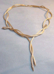 Collier or motif serpent