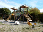 jeux à la plage du plan d'eau