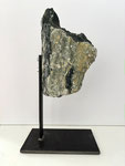Getrennt nach Unentschieden (Seite 2), 2025, Steatit, ca. 28 x 19 x 8 cm