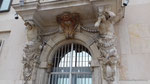 Monument historique Les cariatides de Pierre Puget XVII e siècle