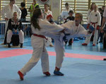 Kumite, Angie Löwe