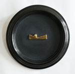 75.1 Poliment vergoldete Schräge mit Kugel, 60 x 40, 2025