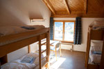 Vierbettzimmer mit Etagendusche