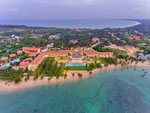 Relaxen am Traumstrand von Passikudah direkt vor dem 5 Sterne Amaya Beach Hotel