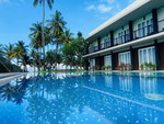 Golden Star Beach Hotel in Negombo