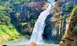 Besuch vom Dunhinda Wasserfall