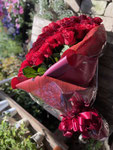 赤薔薇108本(結婚してください)