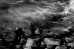 "Série « Along the Water » La Rochelle, 2018. "          Ouverture : F/4,5 - Sensibilité : 100 ISO - Vitesse : 1 s - Focale : 300 mm