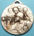 R2 probablement 1916. La médaille de Rasumny a été créée pour cette date, mais a été utilisée aussi en 1917.