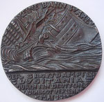 copie brittanique d'une médaille satirique allemande, suite au naufrage du Lusitania