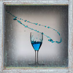 Blauer Spritzer. Format: 1:1