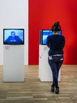 In der Ausstellung. Bildformat: 4 / 3