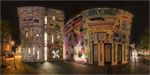 Rizzi-Haus bei Nacht. Format: 2:1