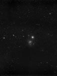 >> 1'000 Lichtjahre - Reflektionsnebel  IC348;  hier wurden "eben" (vor 2 Mio. Jahren) frische Sterne gebraut