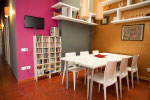 The dining room area / La zona del comedor