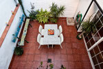 The patio / El patio