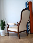 Fauteuil Voltaire. Réfection complète traditionnelle. Tissu Casal Argos Crème