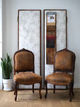 Chaises Louis XV, tissu Casal Cuir Vieilli 