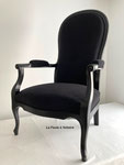 Fauteuil Voltaire. Tissu Casal Amara