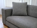 Canapé moderne. Réfection complète. Tissu Casal Sabara Eléphant 