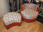 Fauteuil et pouf Seventies : tissus Casal Omega et Nobilis Zen