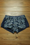 QSW BARRIER REVERSIBLE BOARDSHORT[BLUE SKIES FLORAL]  7140円（税込）