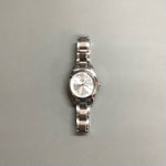 腕時計120　シルバー　丸フェイスシルバー　　￥2,000