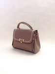 レデイースバッグ155　ベージュ　ステッチ&飾りファスナー2WAY 　220×100×250　￥2,500  ＊汚れあり＊