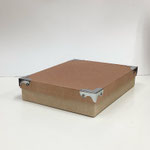 BOX 148 　クラフト角茶コーナーフレーム付き　S 　330×260×70H　￥400