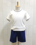 体操着102　白＆襟袖紺ライン　サイズ120　¥600　　　　　　　　　　　　　　　　　　　　　　体操着106　パンツ紺ネームタグ付き　サイズ120　￥600　＊2枚ずつあります＊