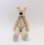 ぬいぐるみ121　くま　マーディー　440Ｈ(290H)　￥2,200