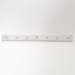 フック178　ペイント白プレート&７フック　610W  　¥1,000 