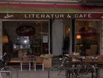 Mathilde, Literatur & Café