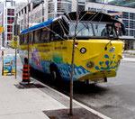 "Mondfahrzeug" - nein Touribus in Toronto down town