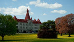 Die ist kein Schloss sondern eins der Gefängnisse von Kingston