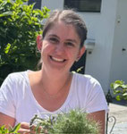  2 c     Lisa Wrießnegger