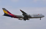 Asiana Airlines *** B 747-48EM *** HL7423