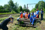 Bei der Vorbereitungsaktion für den 3. Bergstadtexpress am 28. Mai 2018 gab es auf dem Bahnhof Großvoigtsberg auch einen illustren Pressefototermin. Foto: Archiv Bergstadtexpress