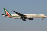 Boeing 777-200 Alitalia EI-DBL