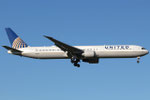 Boeing 767-400 United Airlines N67058