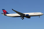 Airbus A330-300 Delta Airlines N823NW