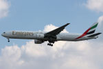 Boeing 777-300 Emirates A6-EMX